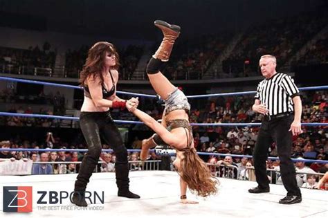 Mickie James TNA Knockout WWE Diva Mega Bevy ZB Porn