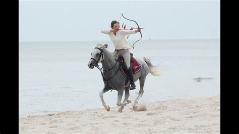 Anna Sokolska horseback archer - AMM Archery Team - YouTube