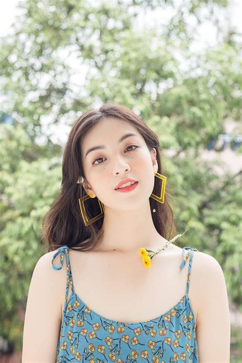 Nguyễn Lâm Thảo Tâm hot girl IELTS nói tiếng Anh cực hay trên truyền hình