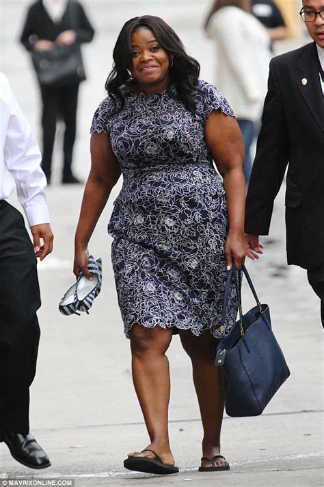 Hot Sexy Octavia Spencer Bikini Pics