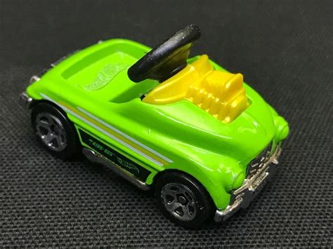 HOT WHEELS PEDAL Driver Collectable Scale 1 64 EUR 3 63 PicClick FR