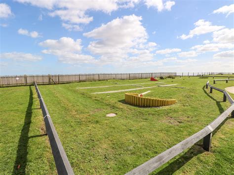 30 The Waterside Holiday Park Corton Dog Friendly Holiday Cottage In