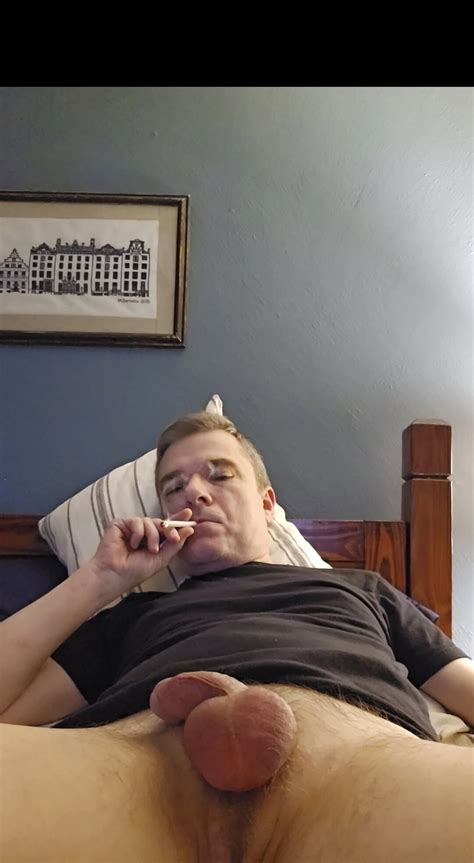 Hanging Around Nude Pics XHamster