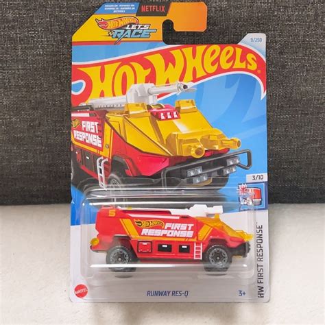 Hot Wheels Let S Race Runway Res Q Netflix