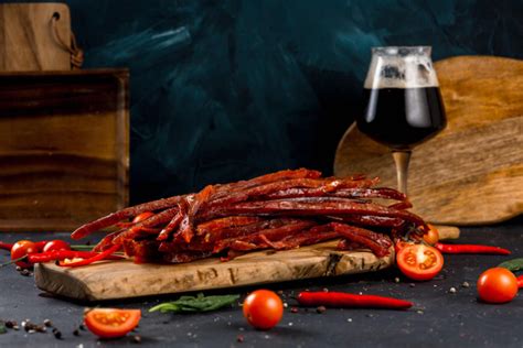 Горбуша вяленая соломка к пиву 500г - купить с доставкой по выгодным ...