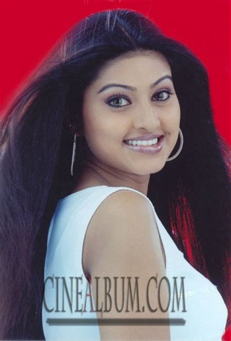 Hot And Spicy South Indian Girl Sneha Wallpaper Menajems S Blog