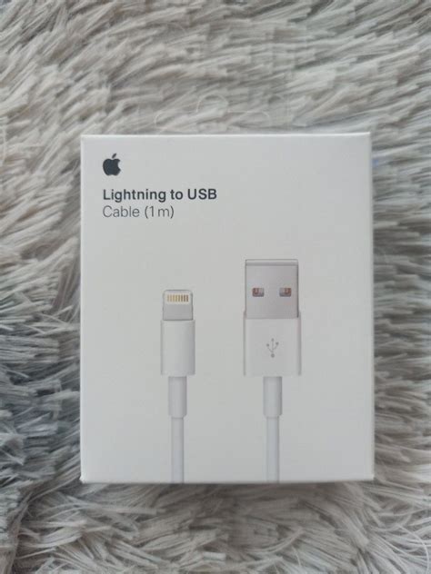 USB TO LIGHTNING on Carousell