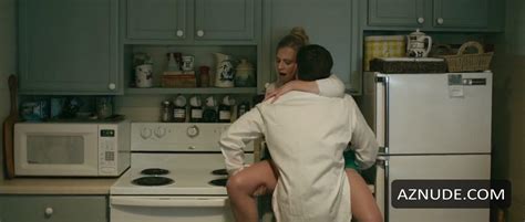 Suzanne Lenz Nude Aznude