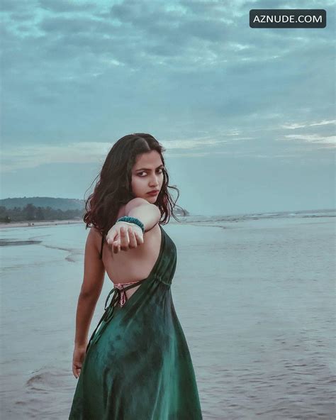 Amala Paul Hot Sexy Bikini Pics AZNude