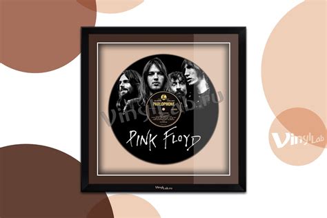 Pink Floyd - портрет на виниловой пластинке (с) VinylLab