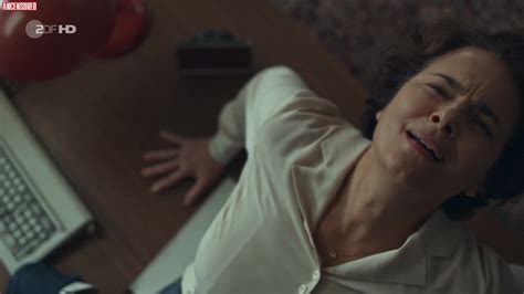 Naked Barbara Auer In Preis Der Freiheit