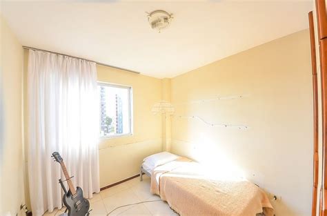 Apartamento Na Rua Engenheiro Arthur Bettes Port O Em Curitiba