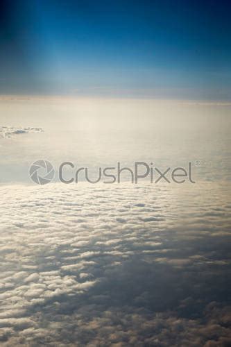 Cielo y nubes desde un avión foto de stock 318088 Crushpixel