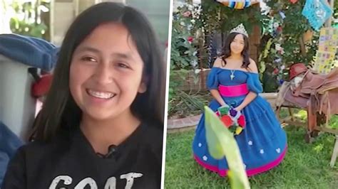 Adolescente Latina Se Hace Viral Por Tejer Totalmente Su Propio Vestido De Xv A Os Shows La