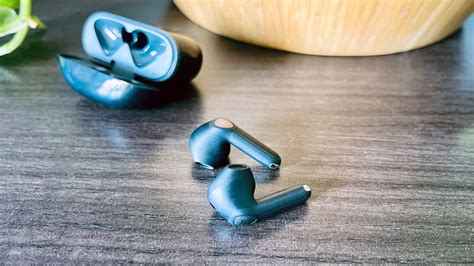 Soundpeats Air3 Deluxe Earbuds Review Big Sound For A Small Price Imore