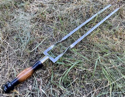 Двойной шампур ПРЕМИУМ для шашлыка с деревянной ручкой Подарок отцу на ...