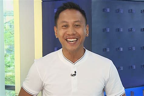Watch Mikey Bustos Recalls Coming Out To His Dad Abs Cbn News
