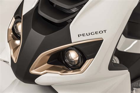 Motorrad Vergleich Peugeot Speedfight 4 50 4t 2020 Vs Peugeot