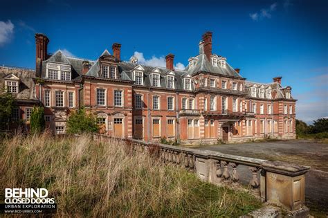 Kinmel Hall, Conwy, Wales » Urbex | Behind Closed Doors Urban Exploring Abandoned Locations