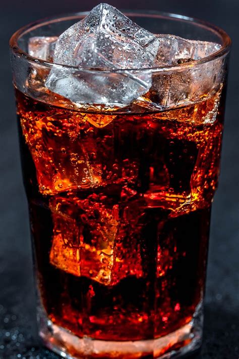 glass  cognac closeup creative commons bilder