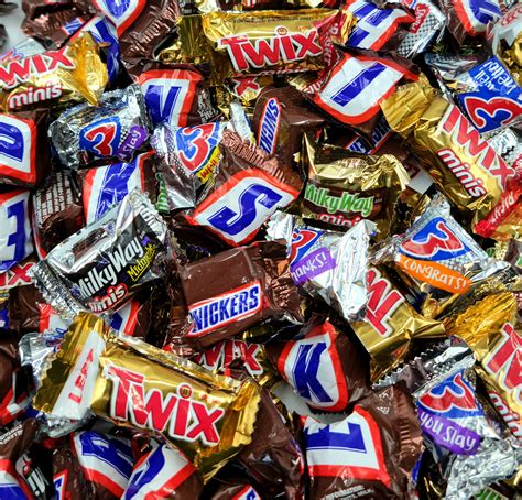 Sweet And Awesome Chocolate Candy Mix Snickers Twix Milky Way And 3