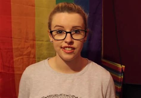 16 Year Old Scottish Lesbian Takes On Westboro Baptist Church In Musical Parody VIDEO