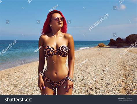 Hot Sexy Curvy Woman Red Hair Stock Photo 1771805252 Shutterstock