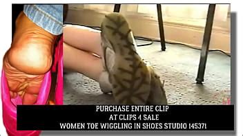 Preview Deep Furious Toe Wiggling Barefoot In Sneakers Pt 3 Archive Footage XVIDEOS