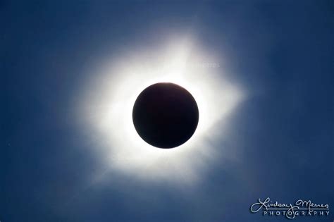 Blue Sky Eclipse – 2017 Solar Eclipse Photo – TravLin Photography