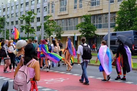 Frankfurt Julho 2021 Membros Do Movimento Internacional Lgbt Parada Do Orgulho Gay Na Cidade
