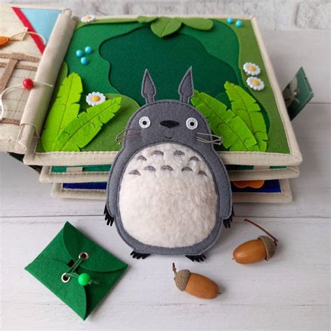 Тоторо. Книжка из фетра. Выкройки | Felt toys diy, Handmade felt, Quiet ...