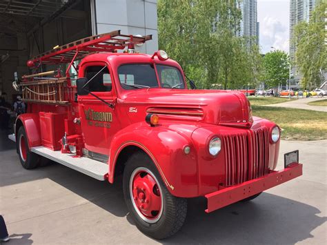 1942 Ford Little Red Fire Truck — Drive2