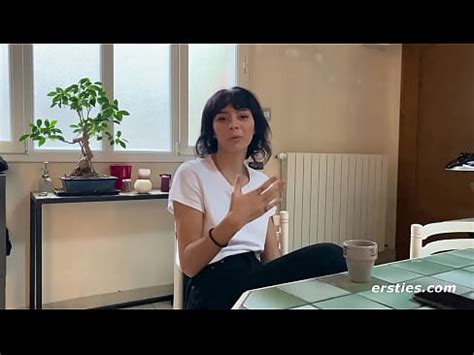 Sasha Masturbates With A Glass Dildo XVIDEOS