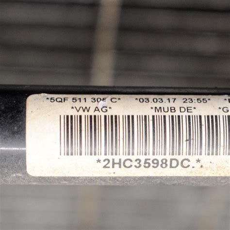 VW TIGUAN (AD1) (2016) Galinės važiuoklės dalys 3Q0505311E, 5QF505235F ...