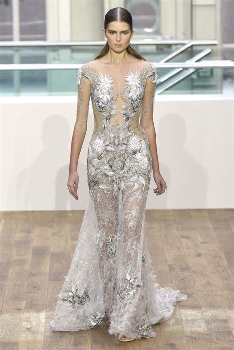 Julien Macdonald Rtw Spring Runway Wedding Dress Runway Dresses