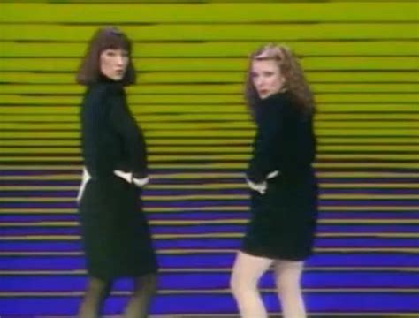 Hot Sexy Carla Mendonca Bikini Pics