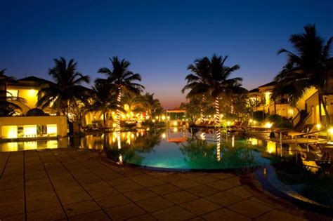 Royal Orchid Beach Resort And Spa Goa Utorda Prezzi 2019 E Recensioni