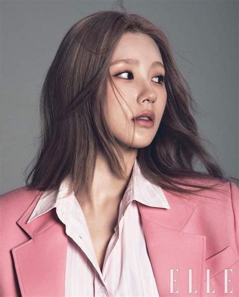 G I DLE Miyeon For Elle MAGAZINE MAY 2022