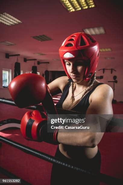 Boxing Headgear Photos And Premium High Res Pictures Getty Images