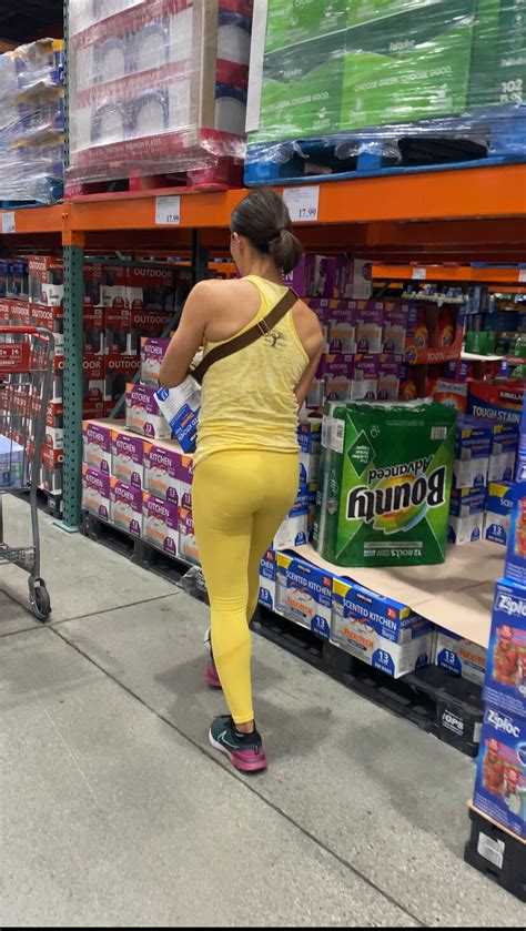 Cute Petite Asian Milf Spandex Leggings Yoga Pants Forum