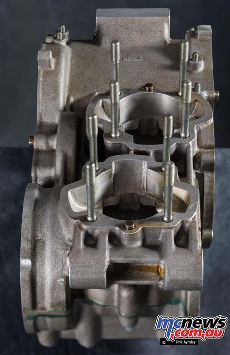 Team Kawasaki Australia KR350 Prototype | MotorCycle News