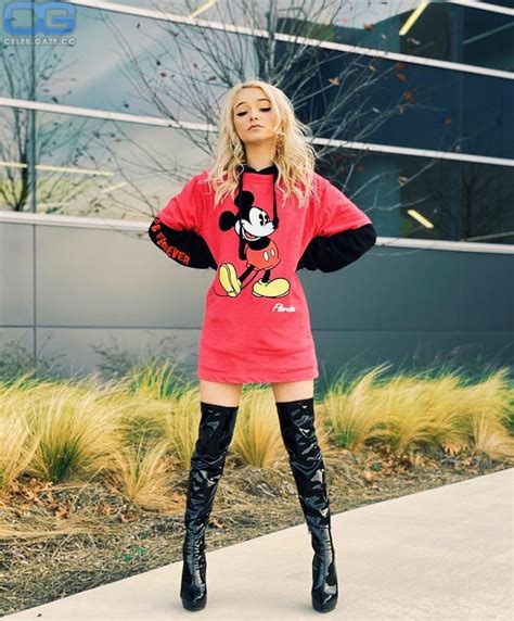 Zoe LaVerne Nude Pictures Photos Playboy Naked Topless Fappening