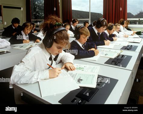 Language Laboratory Lessons Hi Res Stock Photography And Images Alamy