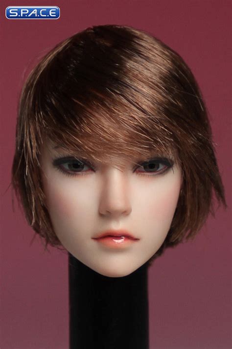 Scale Female Head Sculpt Brunette Short Hair