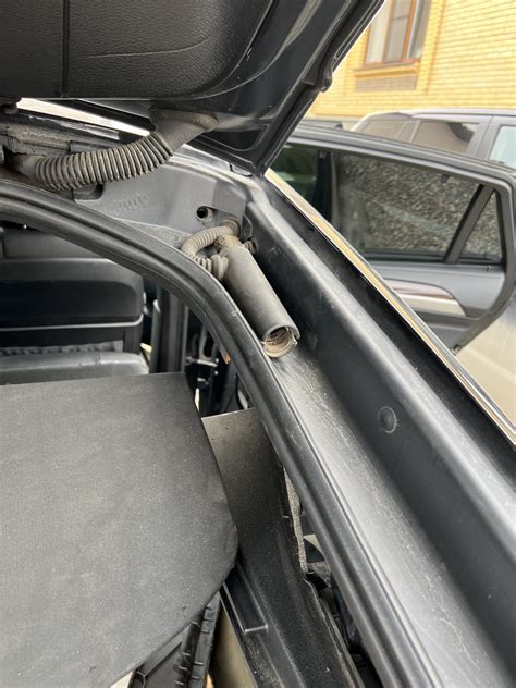 Привод багажника заработал — BMW X6 (E71/E72), 3,5 л, 2008 года ...