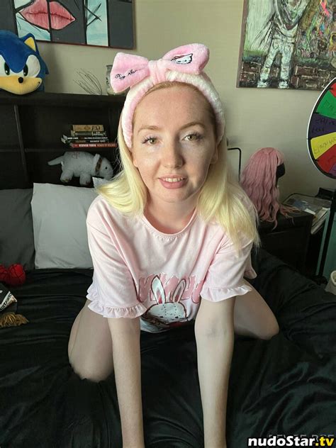 Eeveebeeshow Eevee Bee Eeveethebee Nude Onlyfans Photo Nudostar Tv