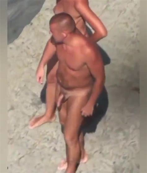 Big Dick On Nude Beach ThisVid