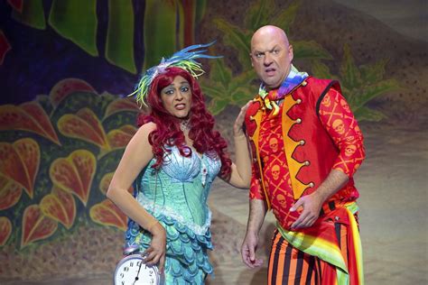 Icb Review Peter Pan At Birmingham Hippodrome