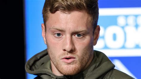 A 2023 Nfl Draft Player Is Deathly Afraid Of Milk Which May Be A Red Flag