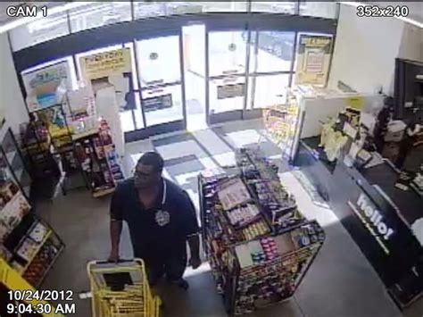 Tuscaloosa Police Seek Suspect In Cell Phone Theft At Dollar General Store